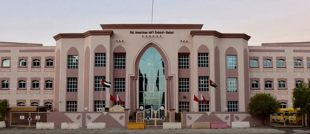 Overview of Umm Al Quwain: Real Estate, Districts, and Infrastructure